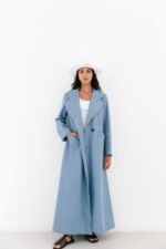 ⁦Light denim - black button⁩ - الصورة ⁦2⁩