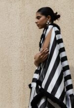 ⁦Opened Stripes⁩ - الصورة ⁦2⁩