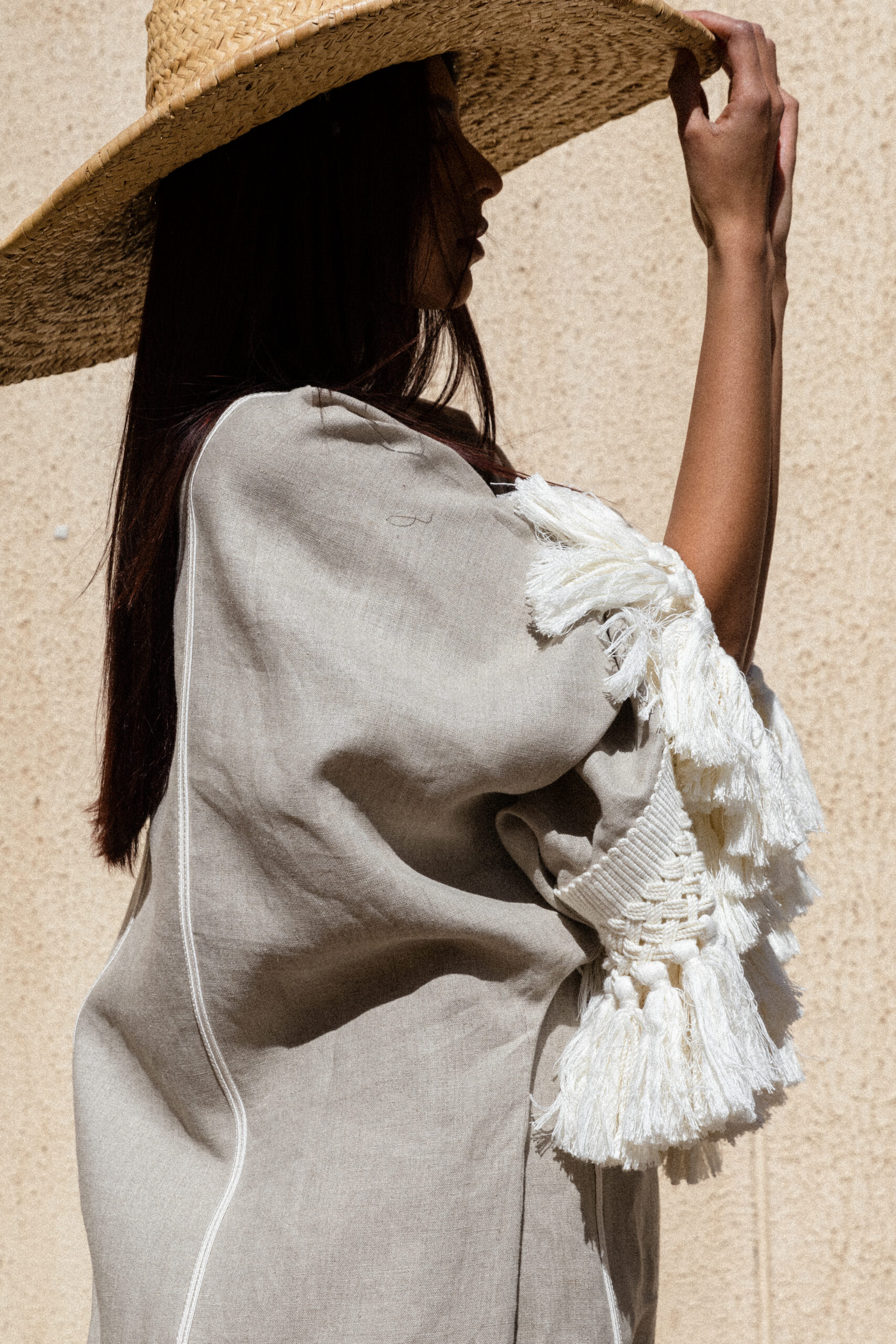 white hadab 7 Fringe - الصورة 1