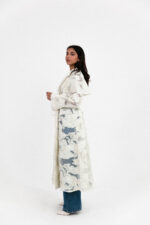⁦Classic OFFWhite trench⁩ - الصورة ⁦4⁩