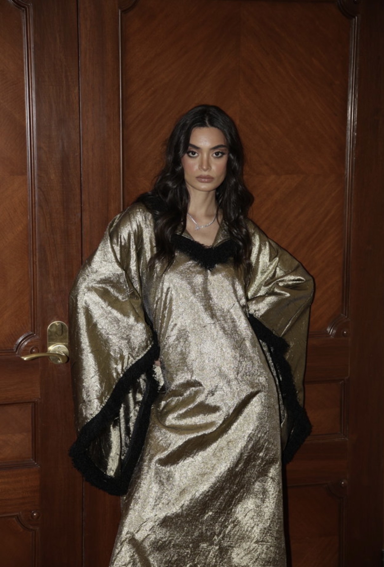 IMG_1125 Gold Metallic Framed - الصورة 1