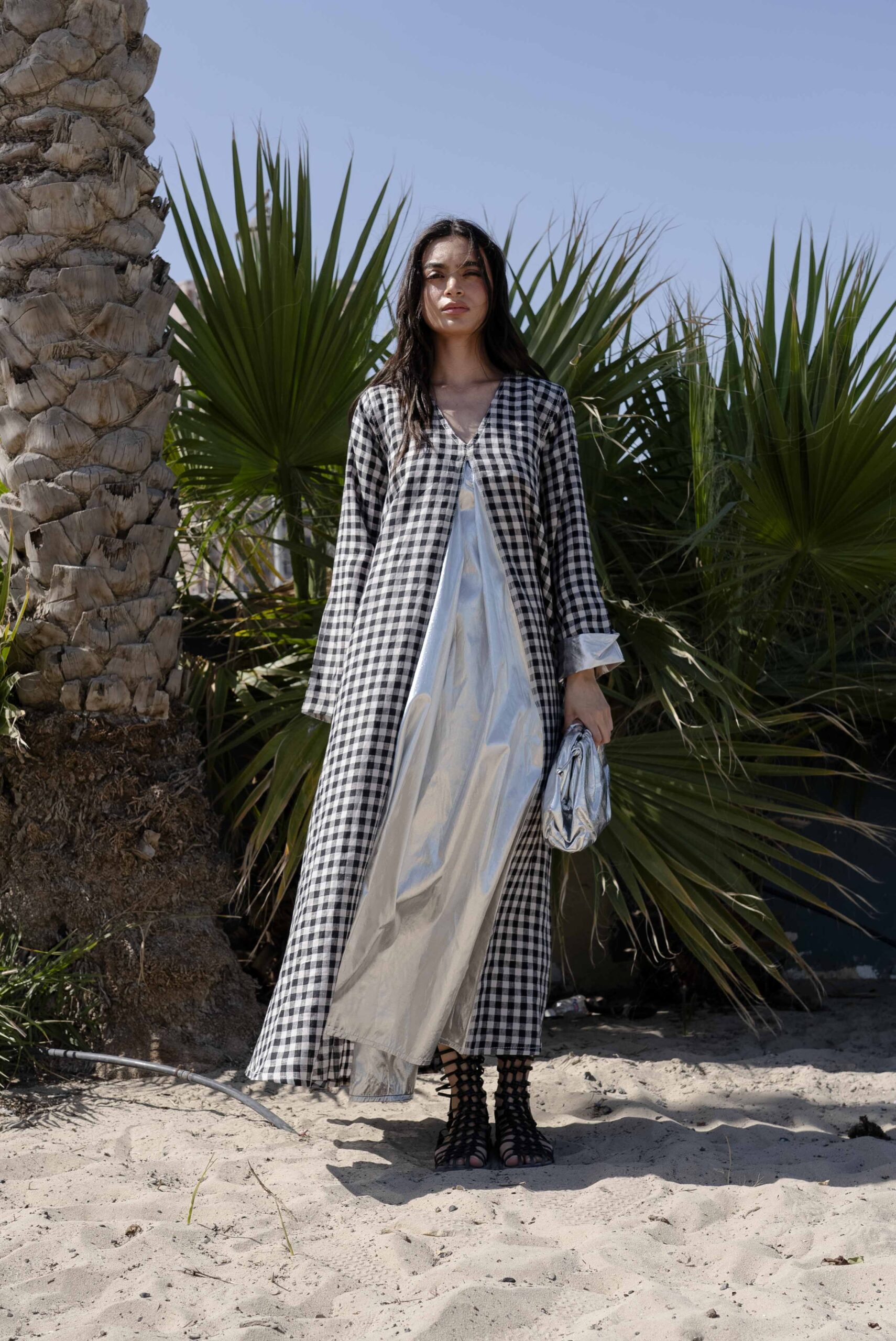⁦Checkered Metallic Box⁩ - الصورة ⁦1⁩
