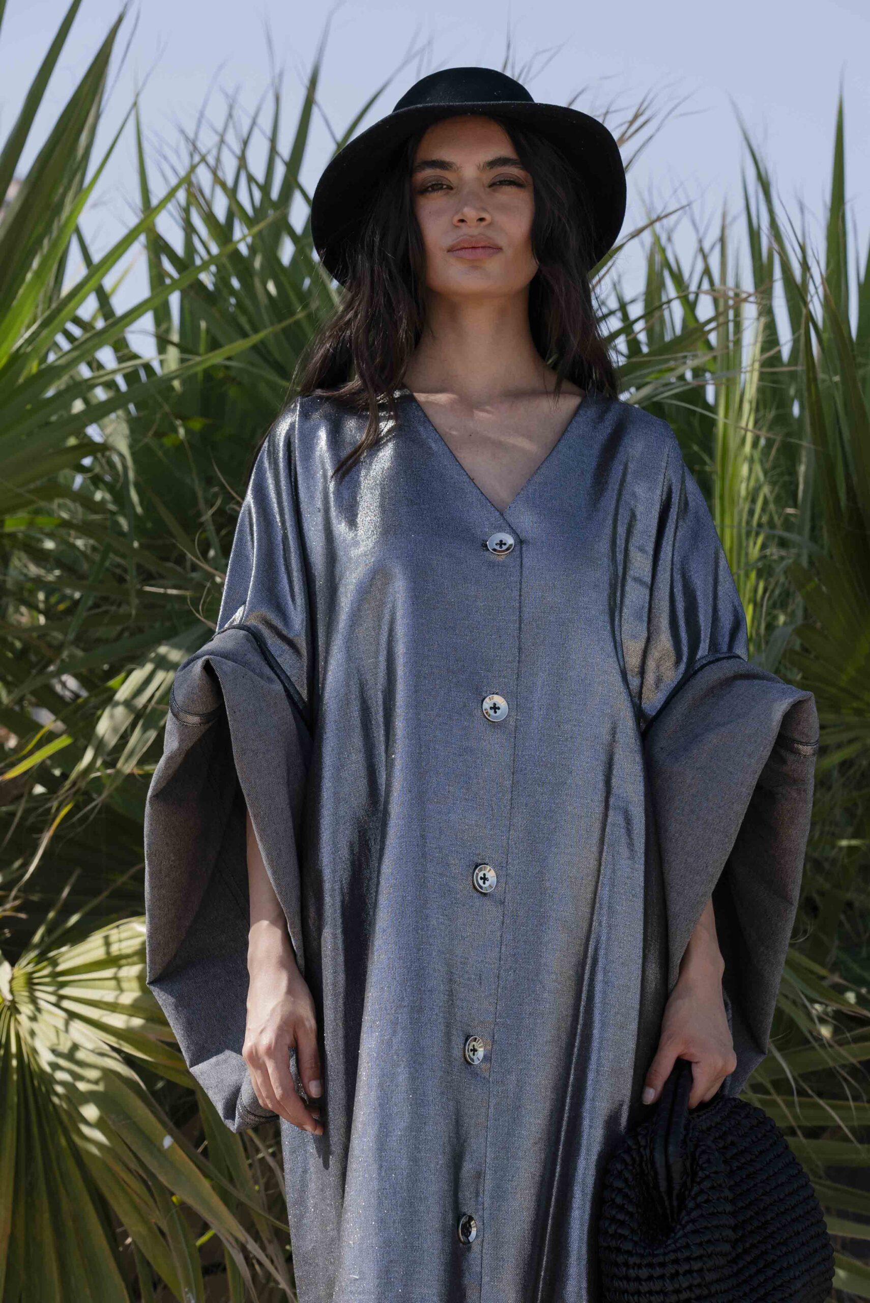 ⁦Smoke Silver Buttoned⁩ - الصورة ⁦4⁩