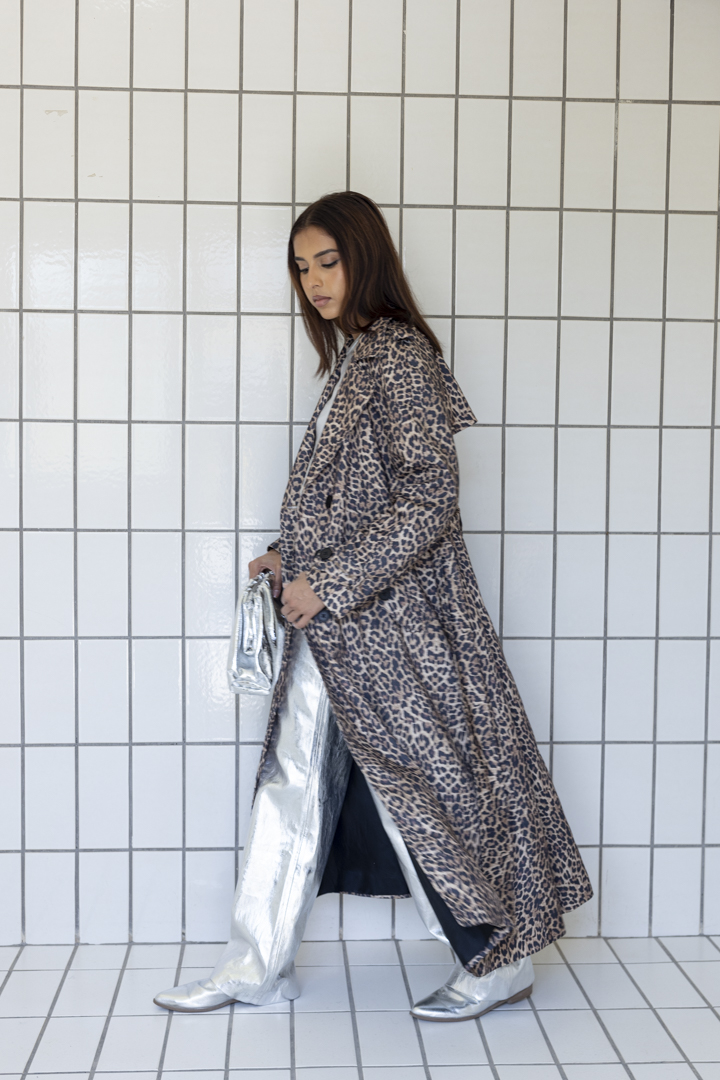 0S5A0148 LEOPARD TRENCH - الصورة 1