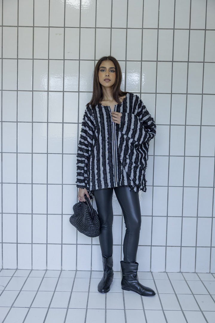 0S5A0902 STRIPPED DENIM TOP - الصورة 1
