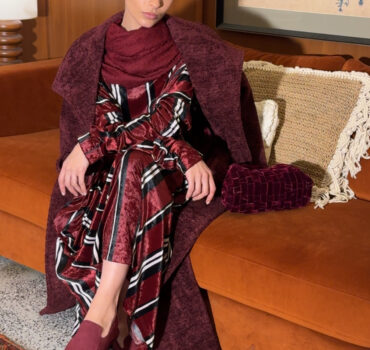 Wide collar Coat