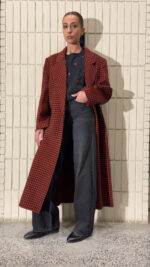 ⁦Red Plaid Coat⁩ - الصورة ⁦2⁩