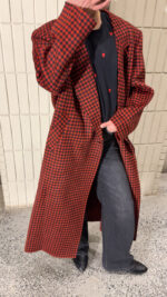 ⁦Red Plaid Coat⁩ - الصورة ⁦3⁩